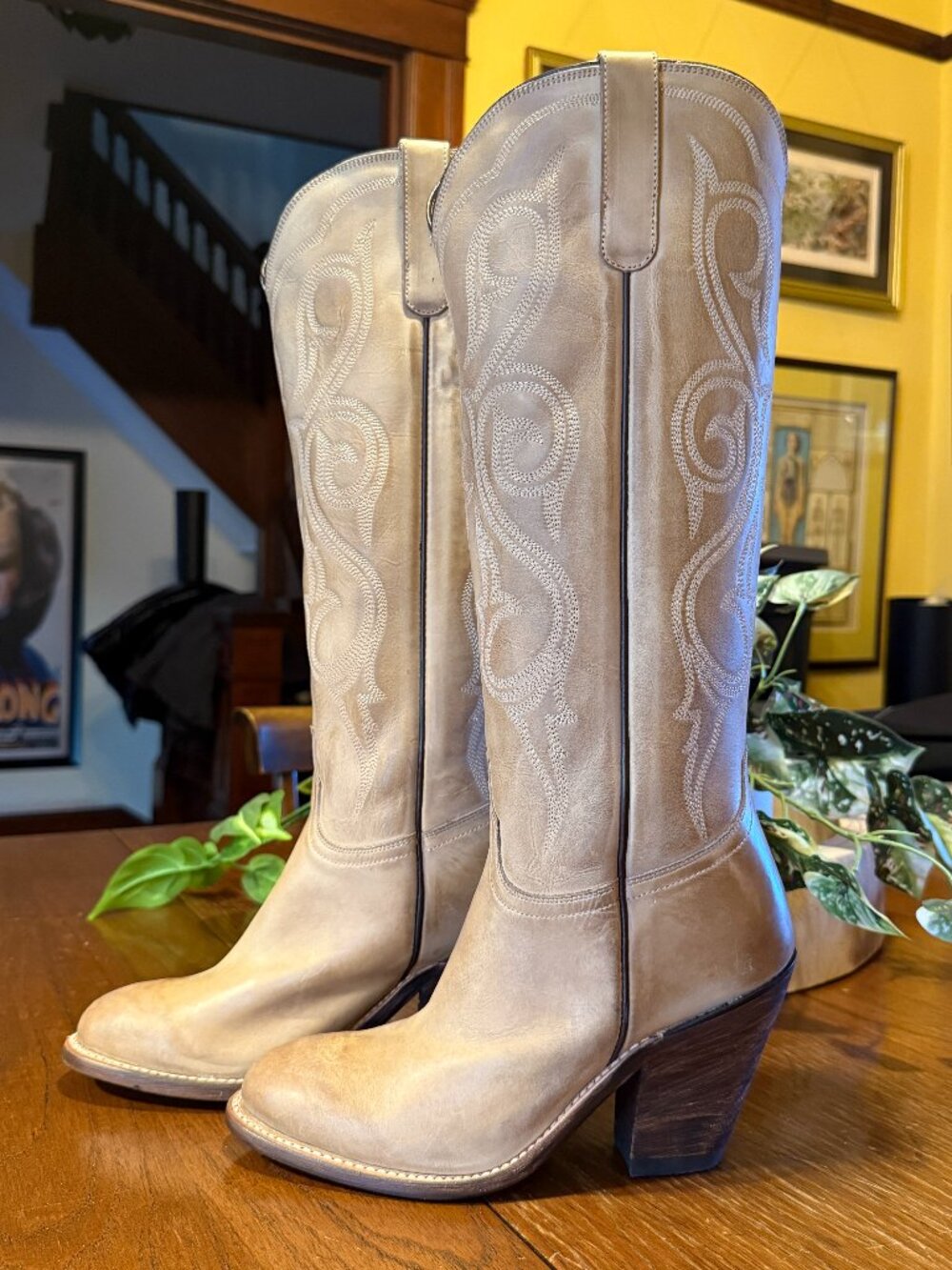 New Lucchese Vanessa Tall Western Boot Tan Cowhide M5012 Sz 8.5